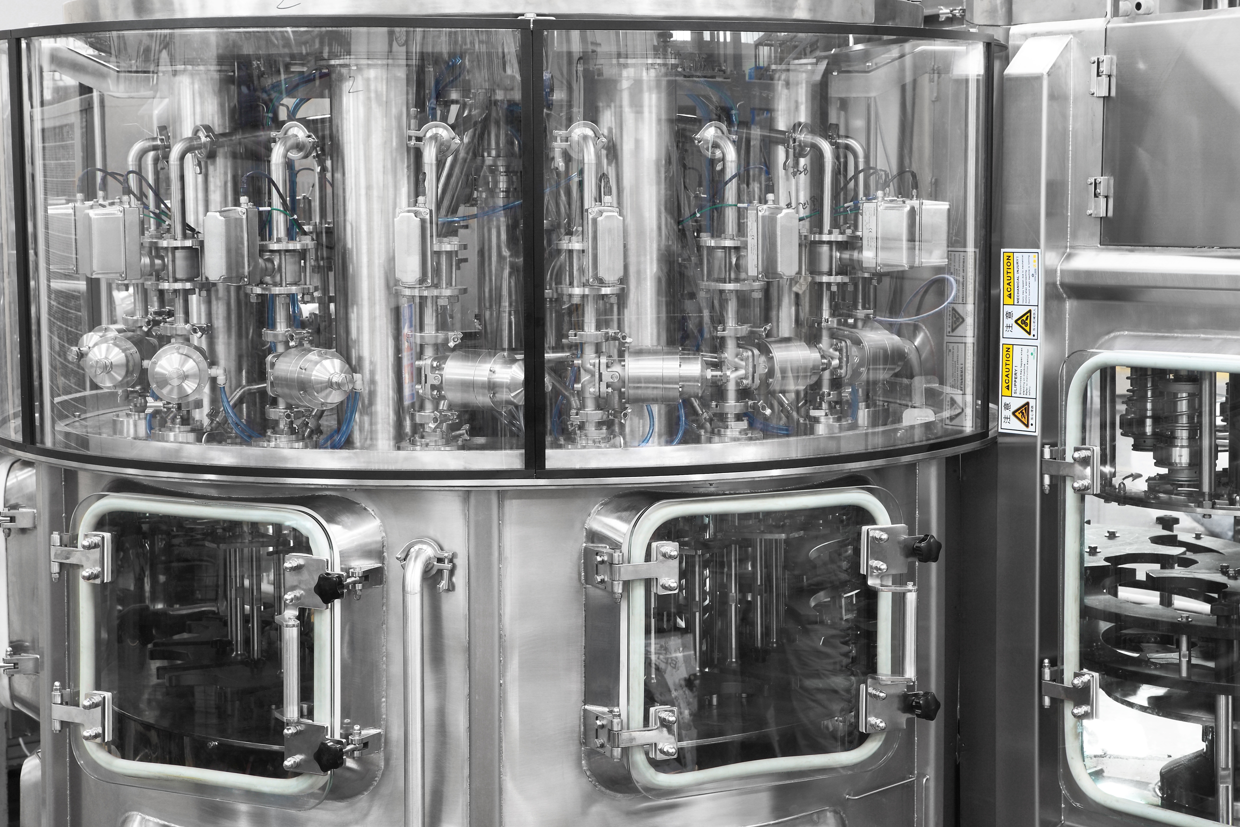 怎么挑選最好的全自動食用油灌裝機(jī)